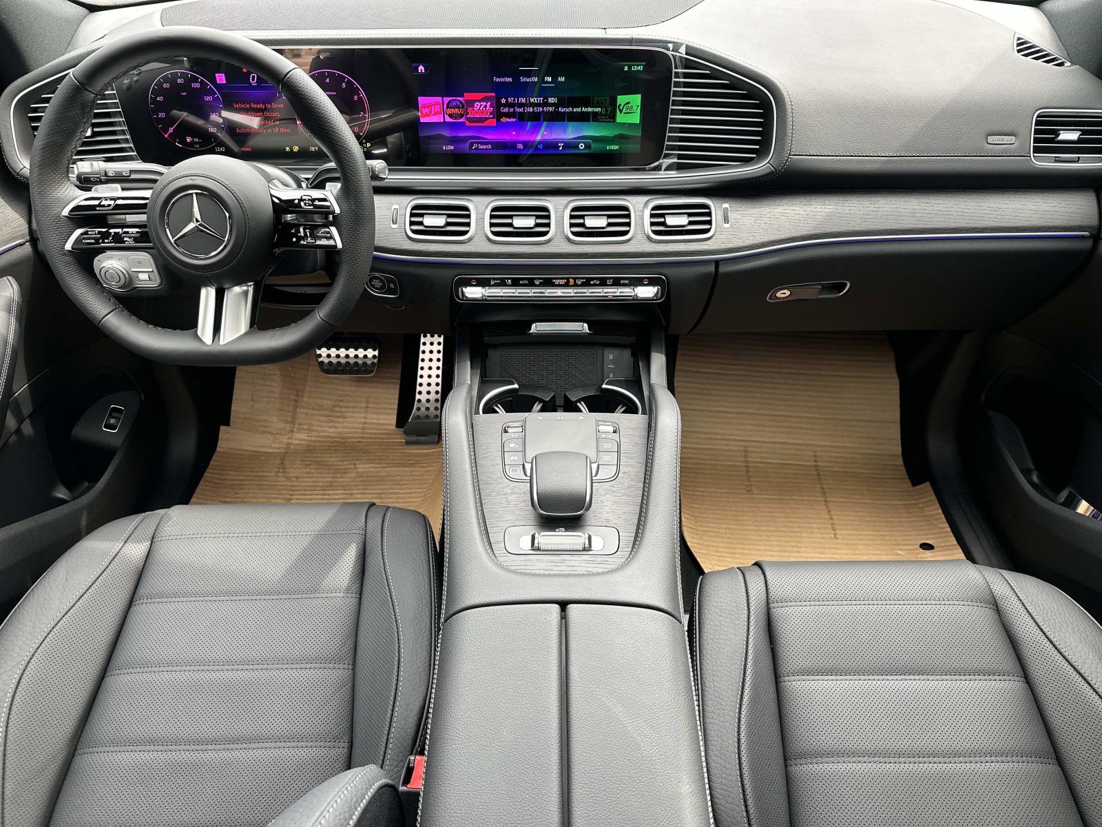 2026 Mercedes Benz GLS 450 4MATIC photo 12