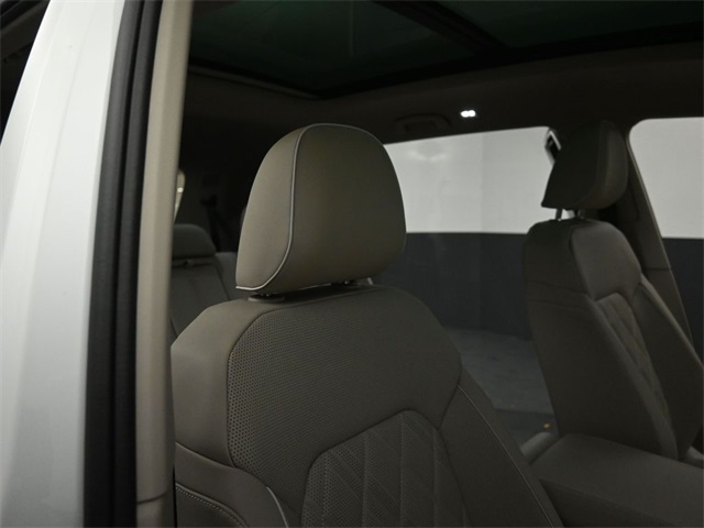 2024 VOLKSWAGEN ATLAS - Image 31