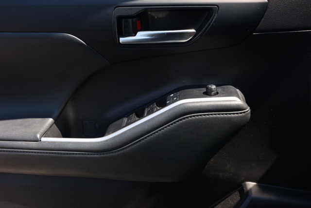 2022 Toyota Highlander XLE photo 21