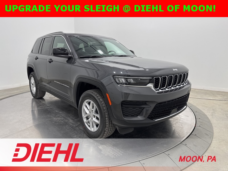 2025 Jeep Grand Cherokee Laredo's photo