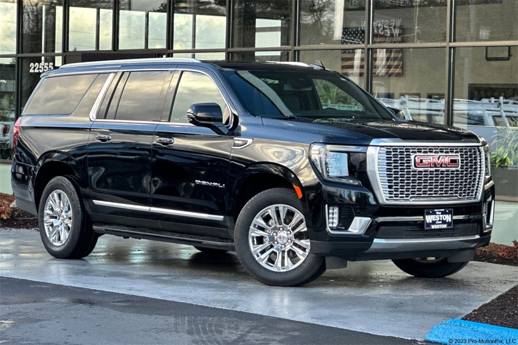 Used 2023 Onyx Black GMC Denali image 1