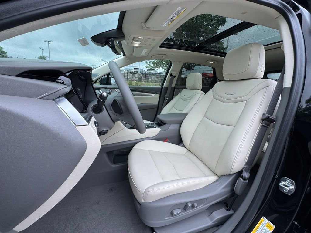 2025 Cadillac XT5 Premium Luxury photo 31