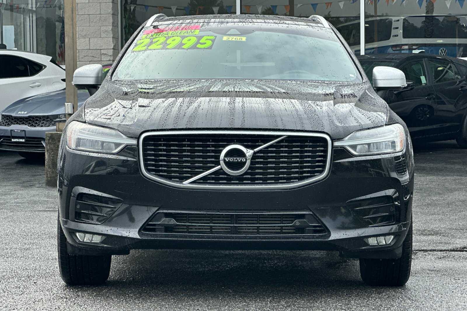 2018 Volvo XC60 T6 R-Design photo 9