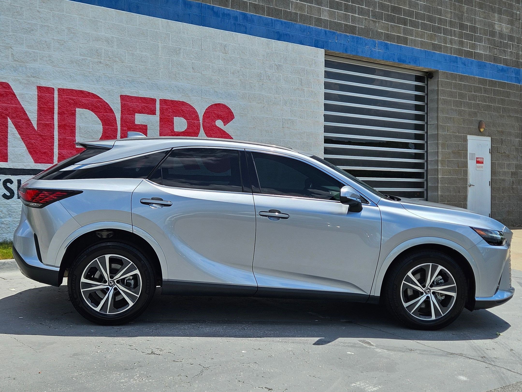 2023 Lexus RX 350 Premium photo 8