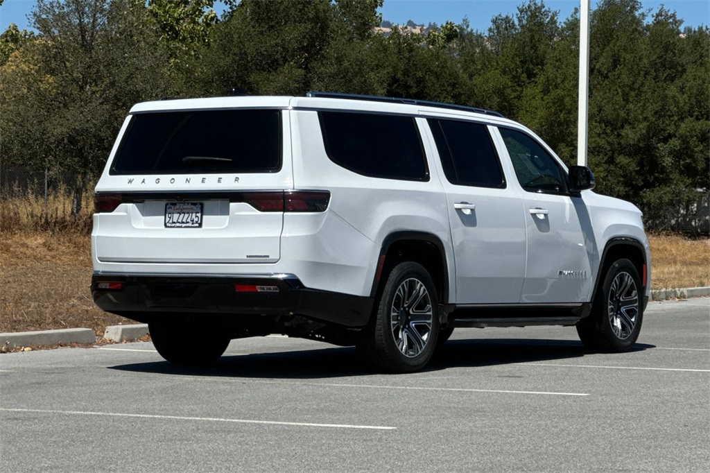 2024 Jeep Wagoneer L Series II photo 4