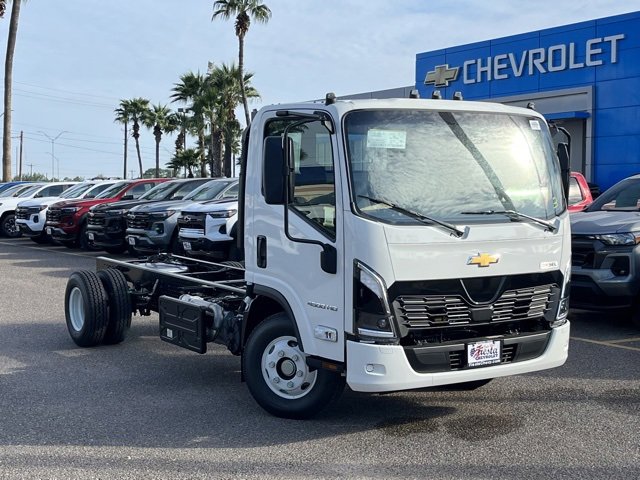 2025 Chevrolet Low Cab Forward Base's photo