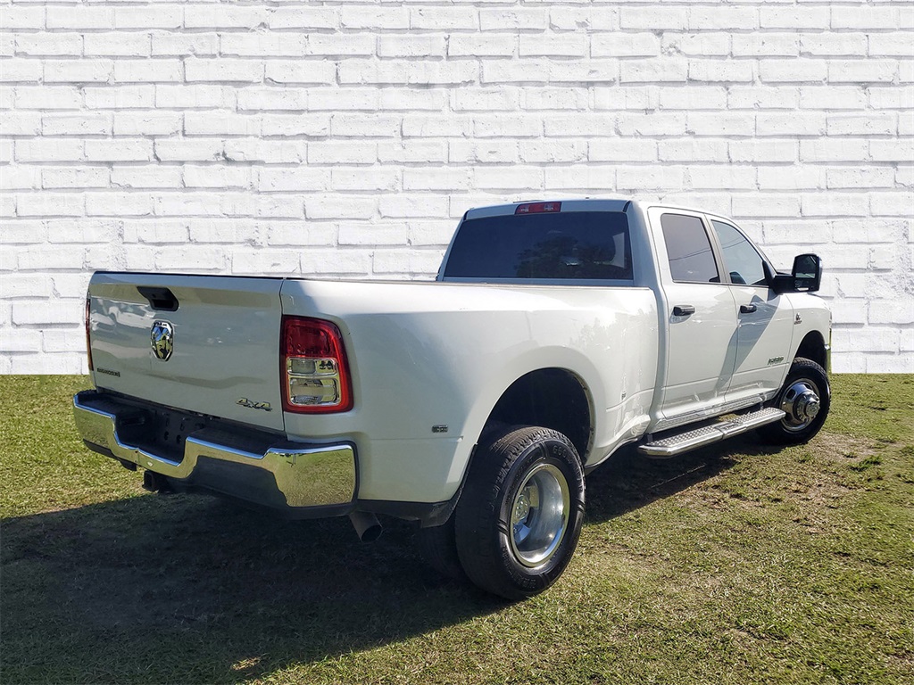 2024 Ram 3500 Big Horn photo 2