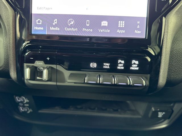 2026 Ram 2500 Tradesman photo 16