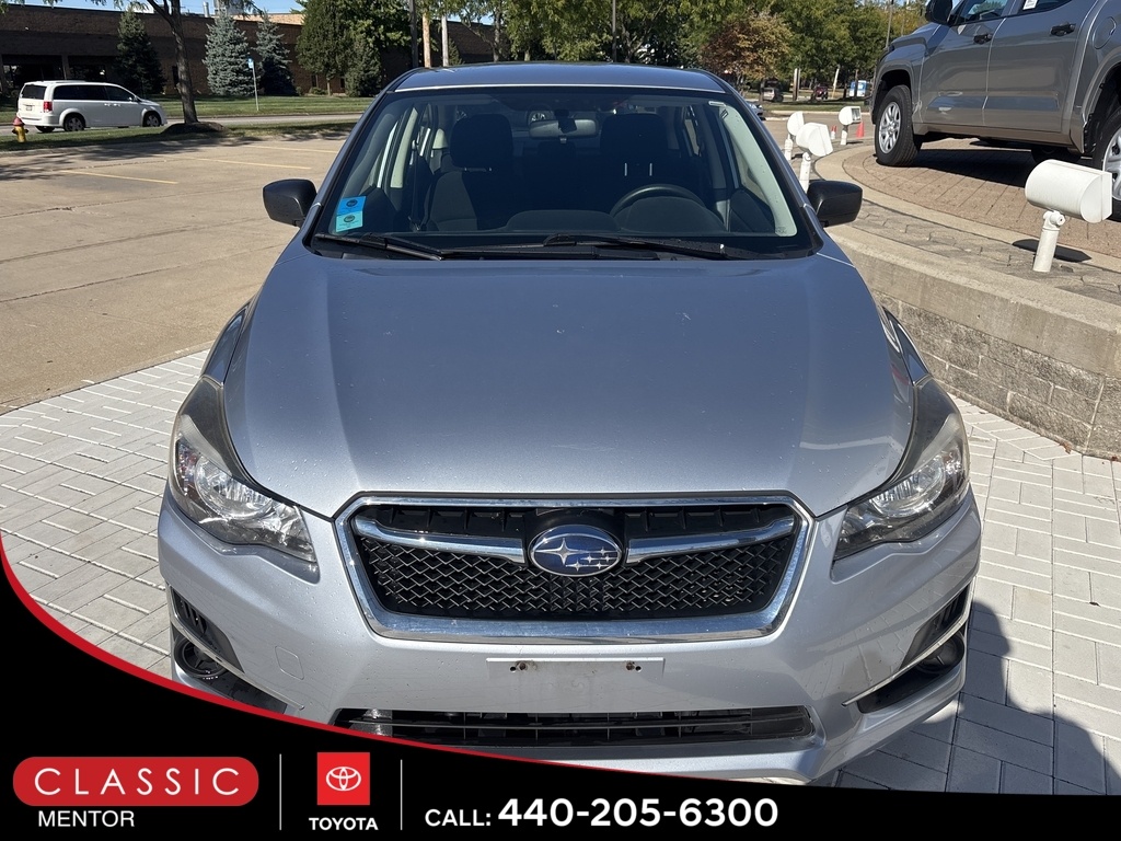 2015 Subaru Impreza 2.0i photo 2