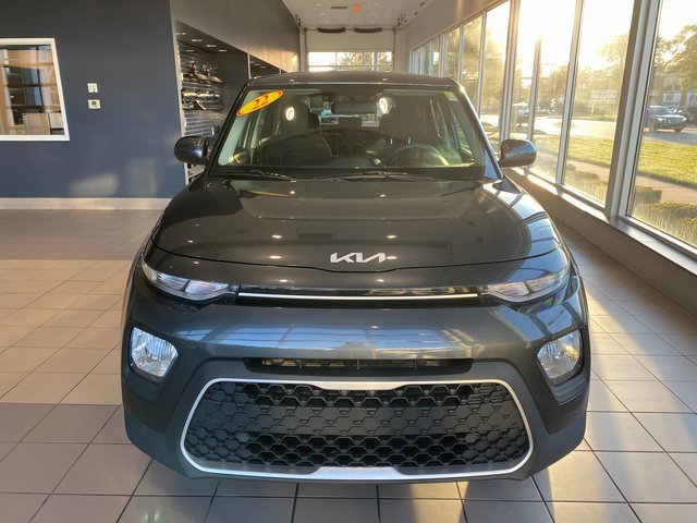 2022 Kia Soul LX photo 3