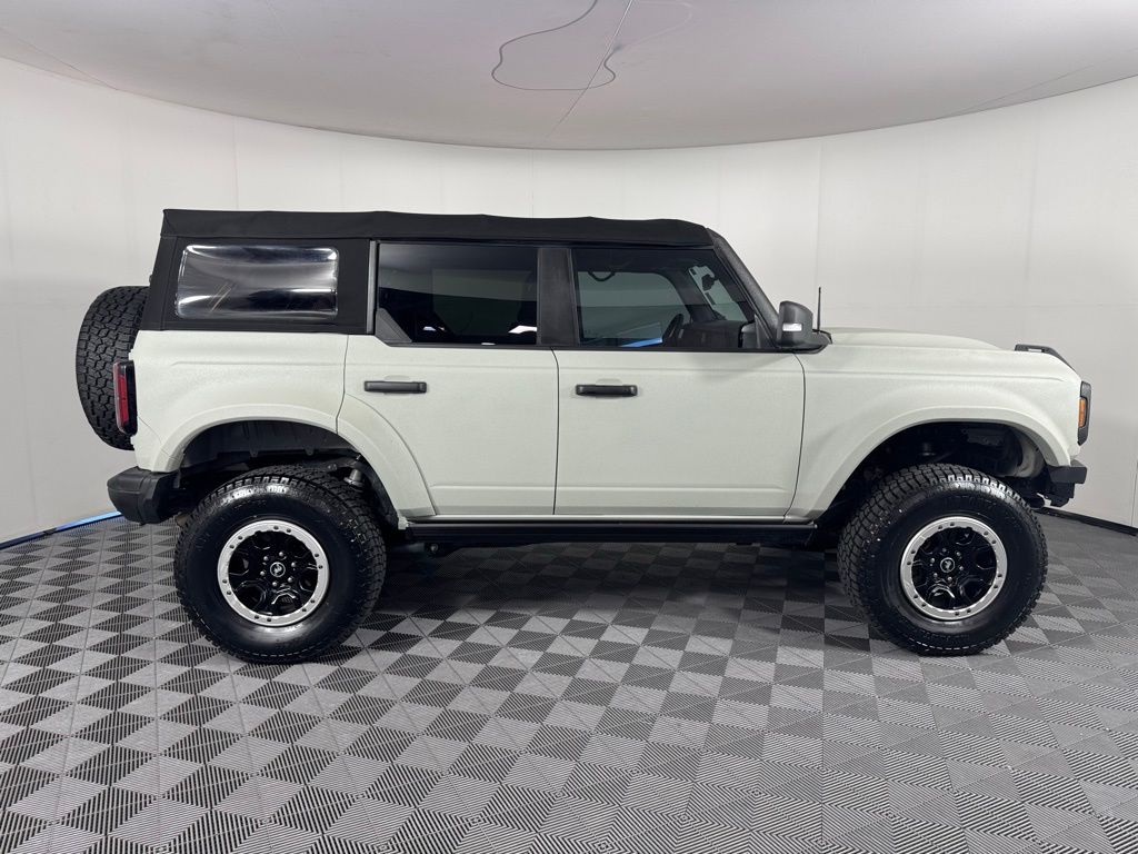 2021 Ford Bronco Badlands photo 3