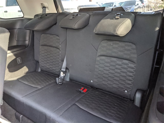 2023 Nissan Pathfinder SV photo 16