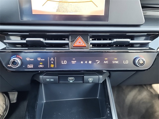2025 Kia Niro LX photo 20