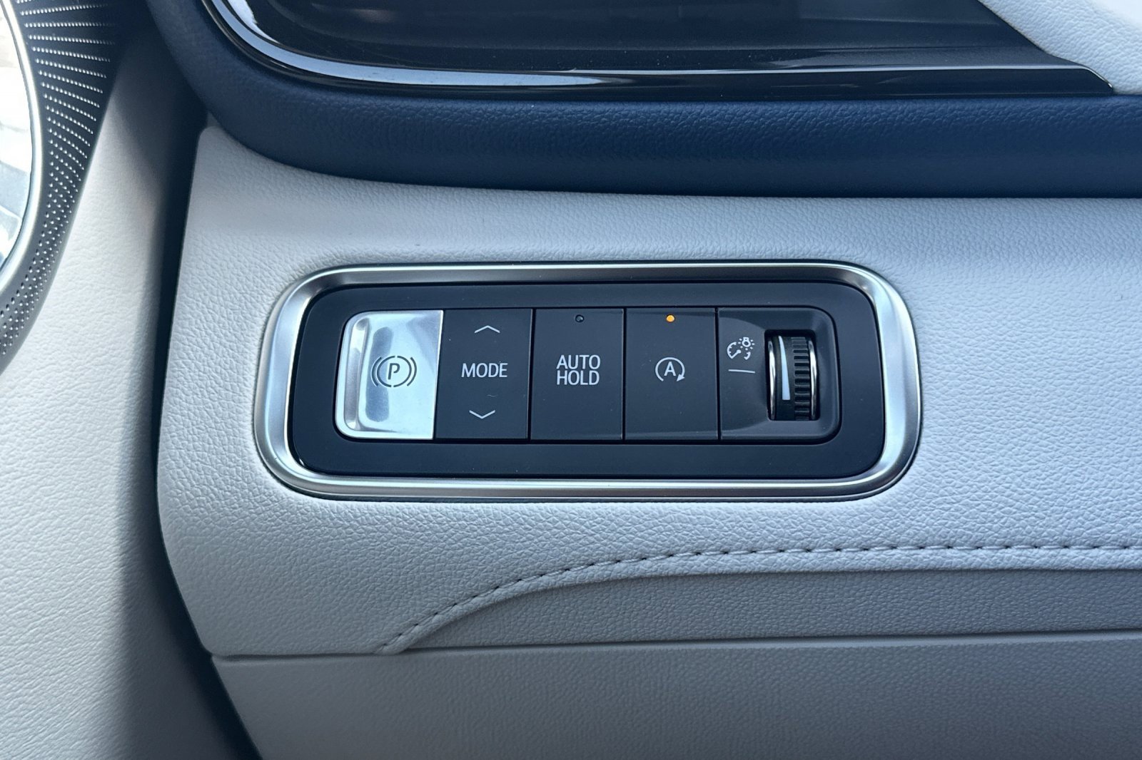 2025 Buick Enclave Avenir photo 32