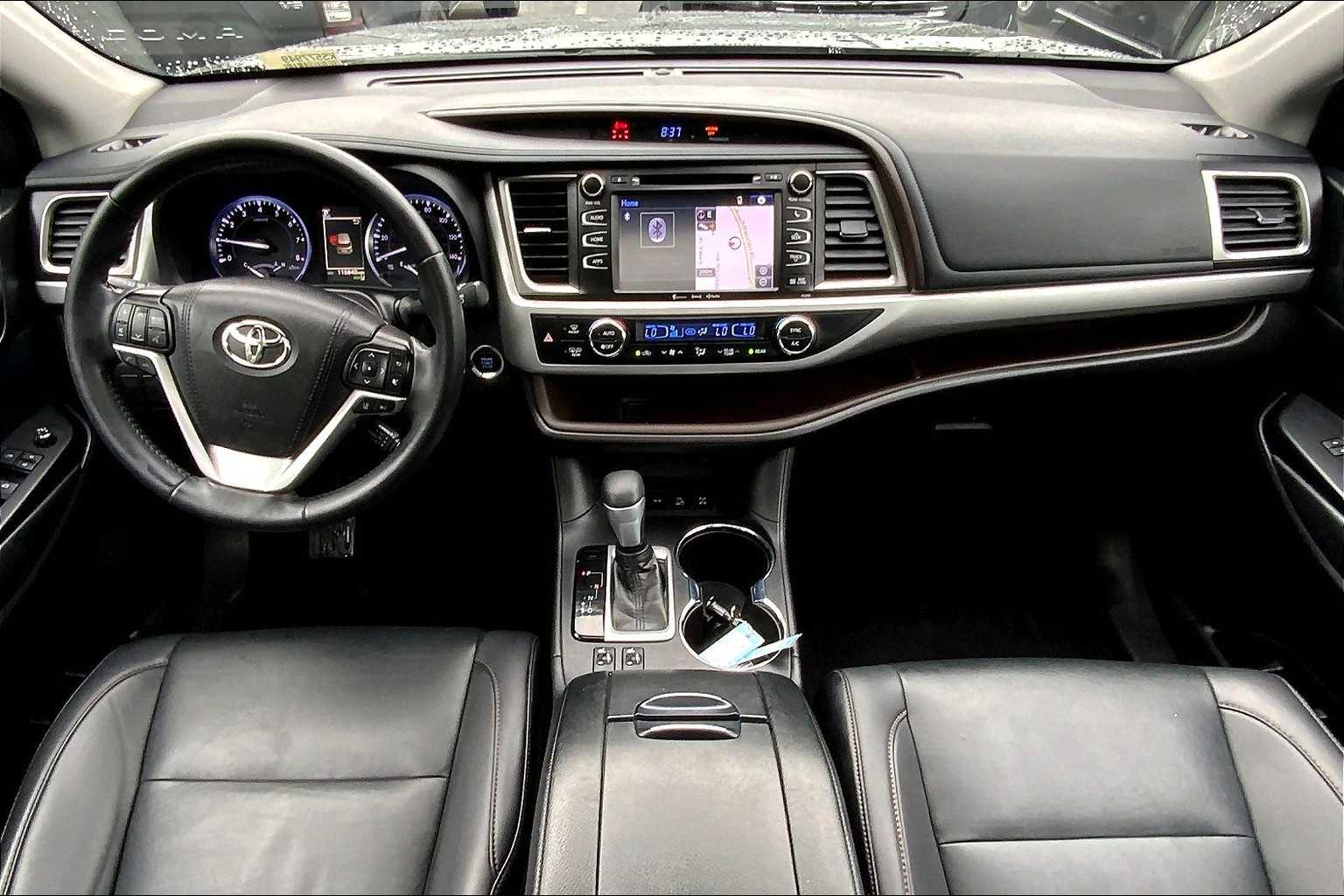 2019 Toyota Highlander XLE photo 14
