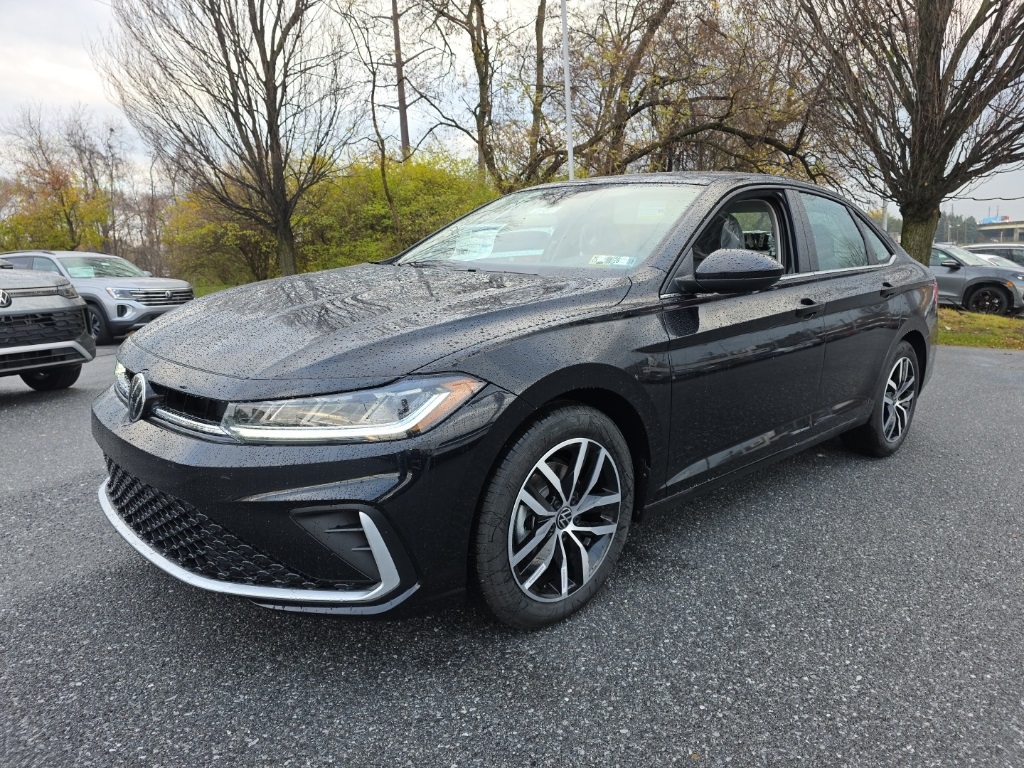 2026 Volkswagen Jetta SE's photo