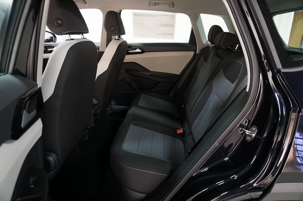2025 Volkswagen Taos S photo 10