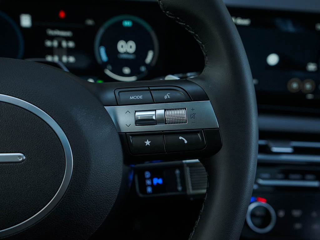 2025 Hyundai Tucson Hybrid SEL Convenience photo 19