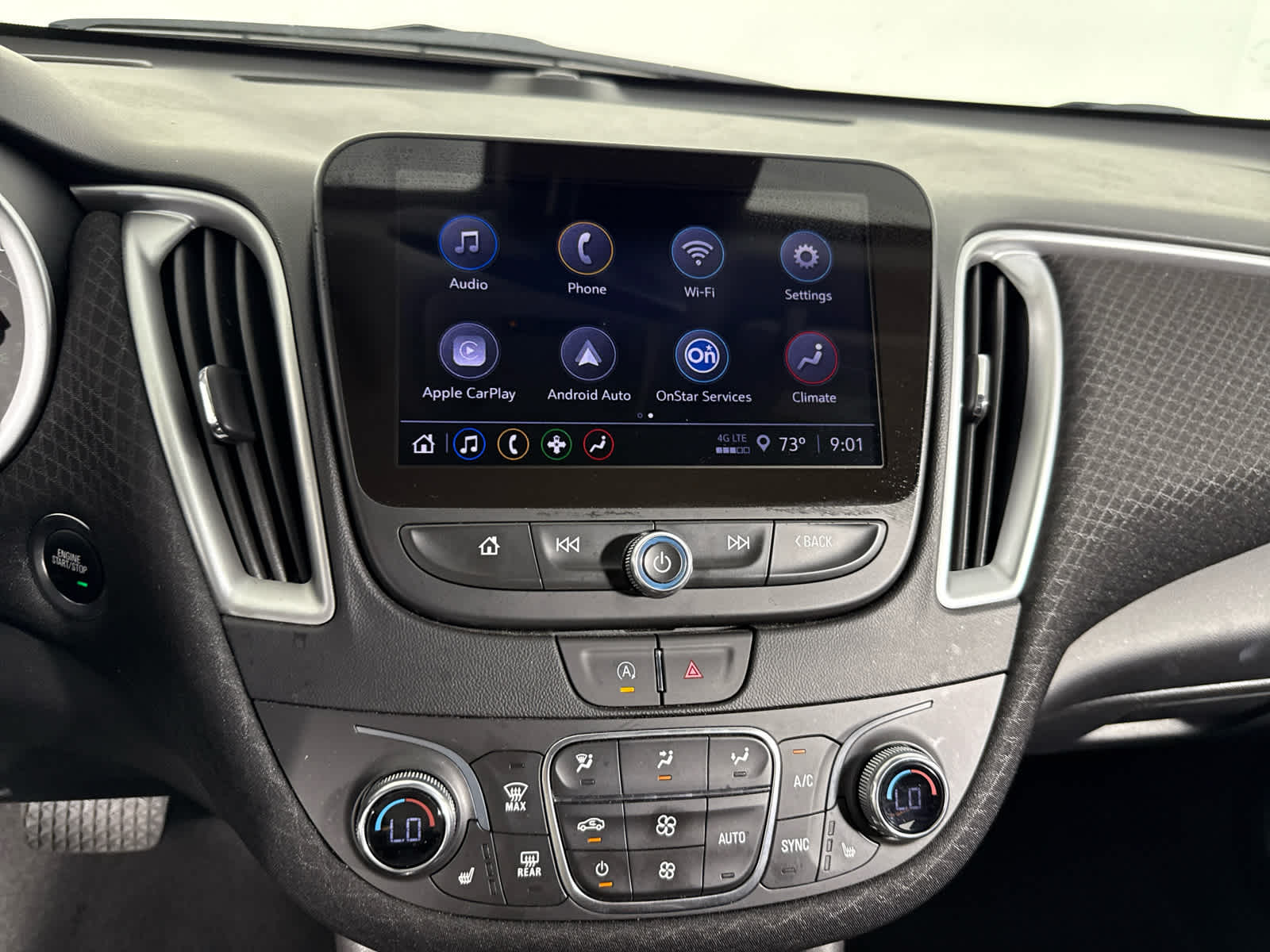 2024 Chevrolet Malibu 1LT photo 24