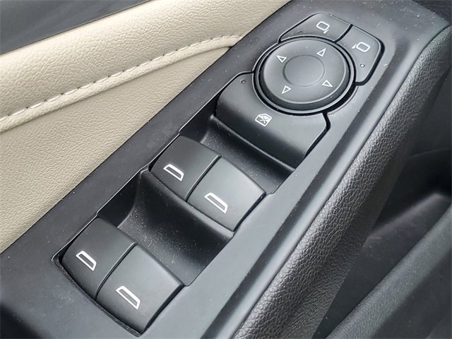 2022 Chevrolet Traverse LS photo 9