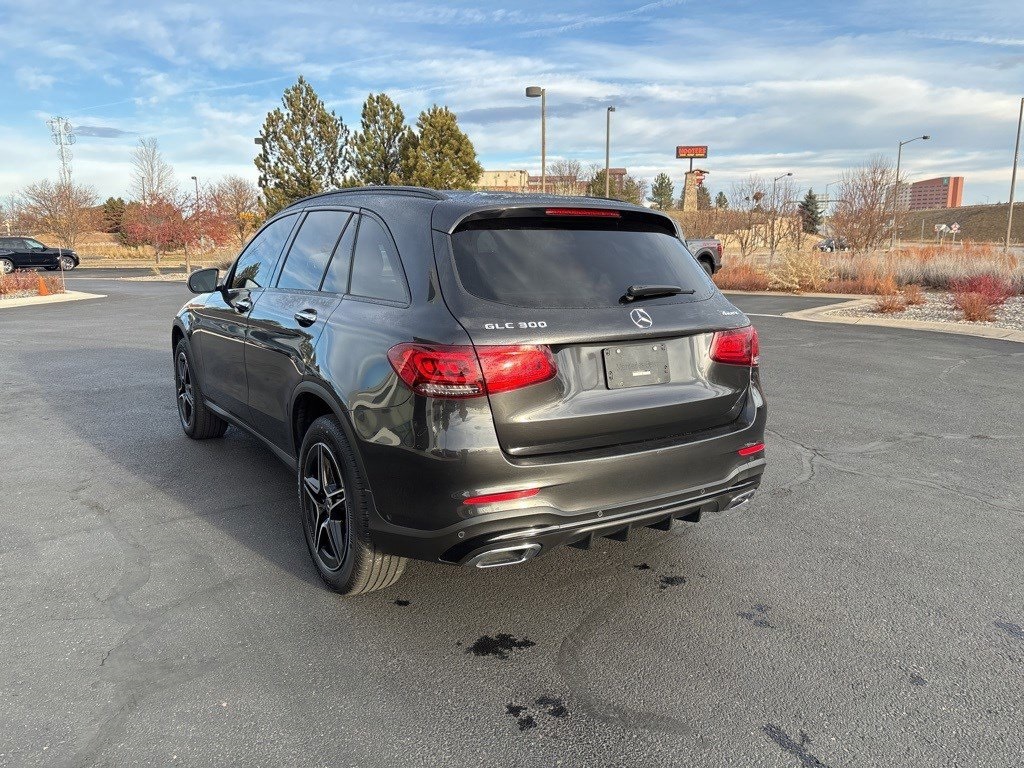 2021 Mercedes Benz GLC 300 4MATIC photo 3