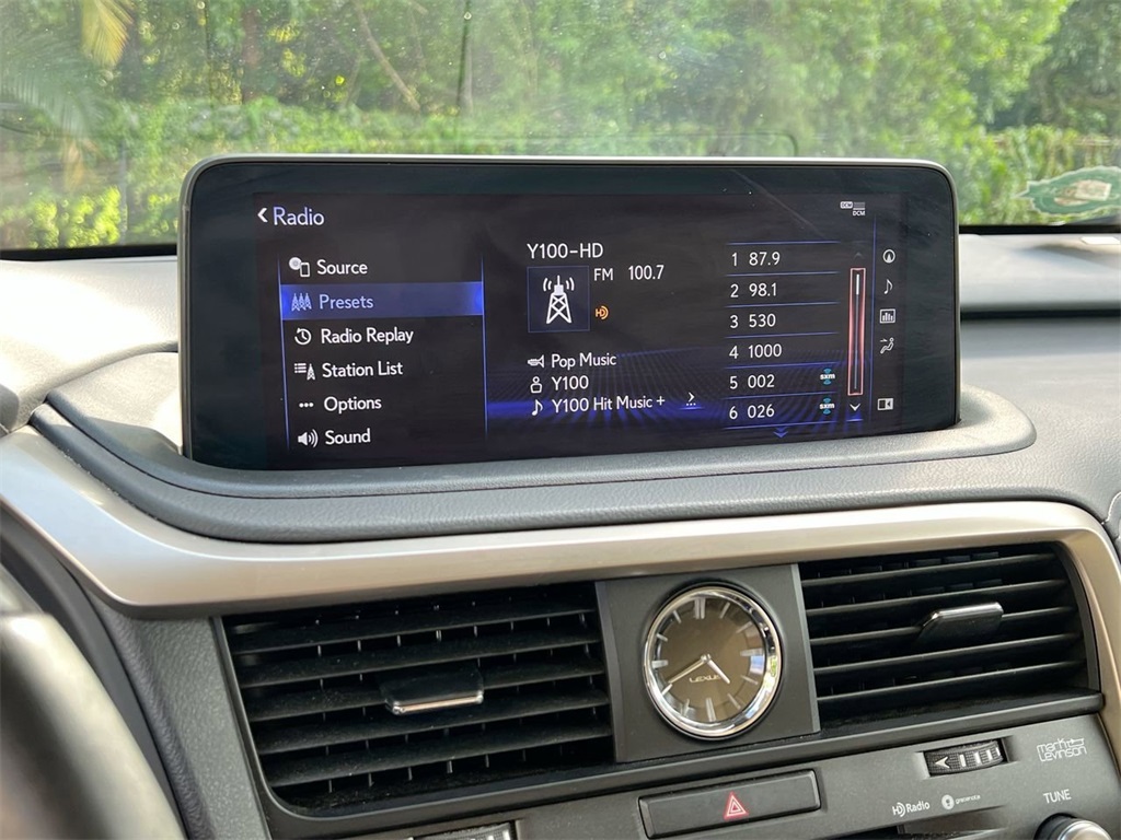 2021 Lexus RX 350 photo 11