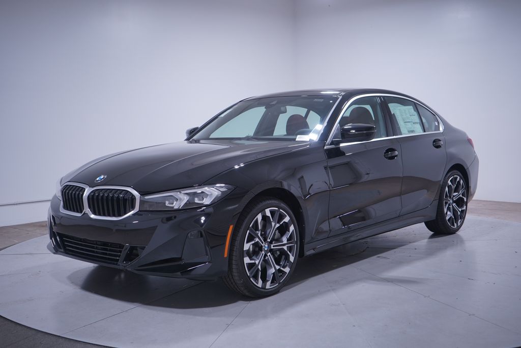 2026 BMW 3 Series 330i's photo