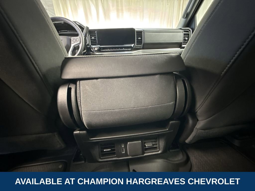 2022 Chevrolet Silverado 1500 RST photo 21