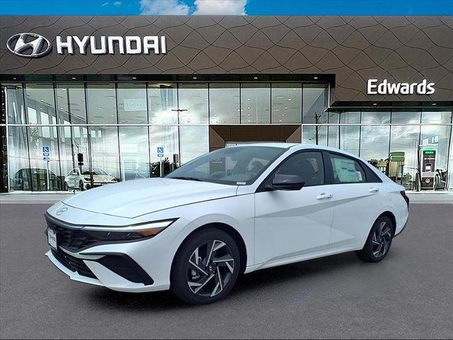 2025 Hyundai Elantra SEL's photo