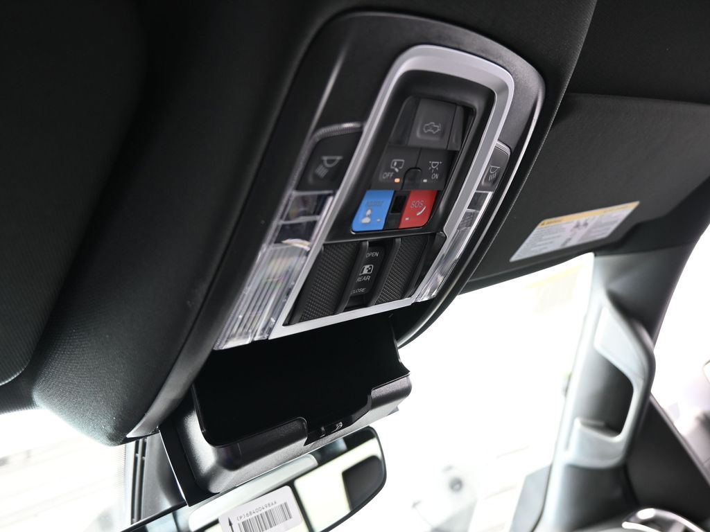 2025 Ram 1500 Laramie photo 21