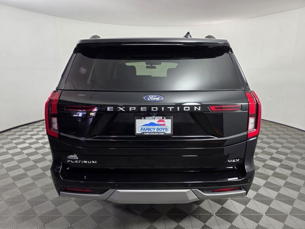 2025 Ford Expedition MAX Platinum photo 3