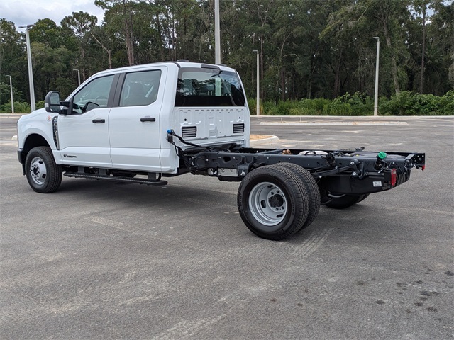 2026 Ford F-350 photo 5