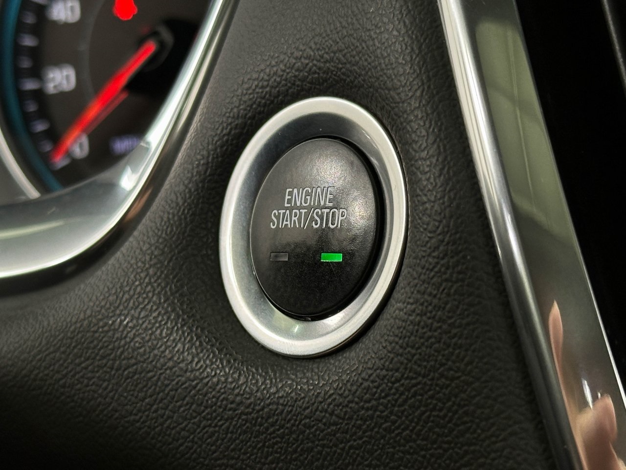 2023 Chevrolet Traverse RS photo 29