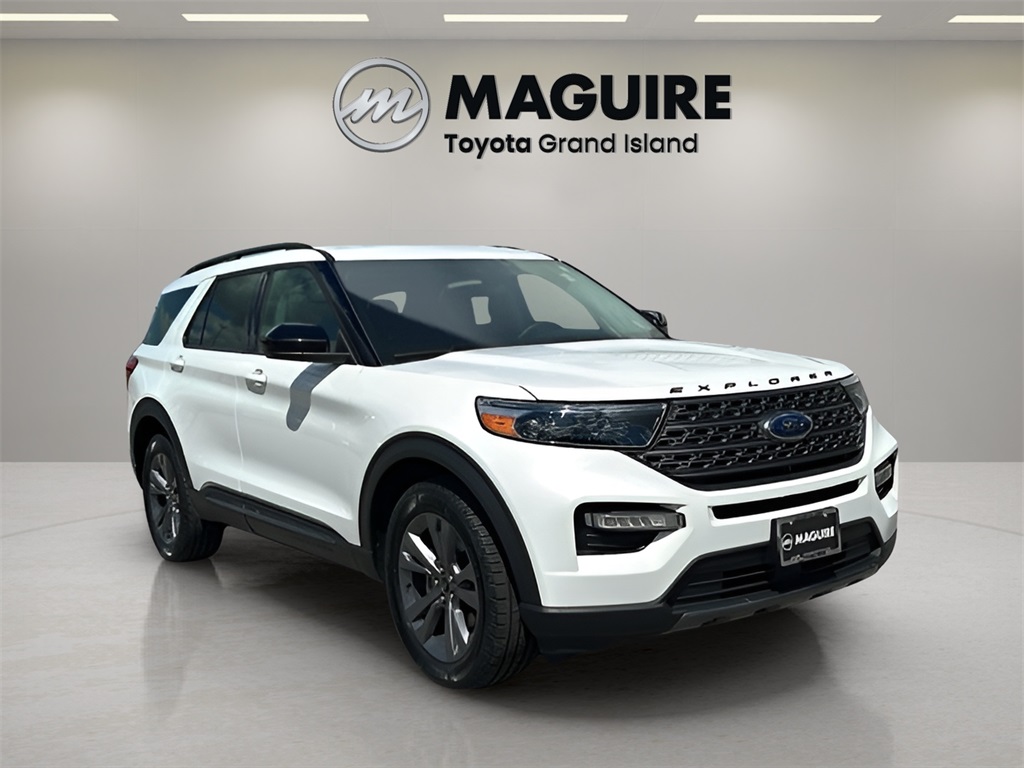 2023 Ford Explorer XLT photo 25