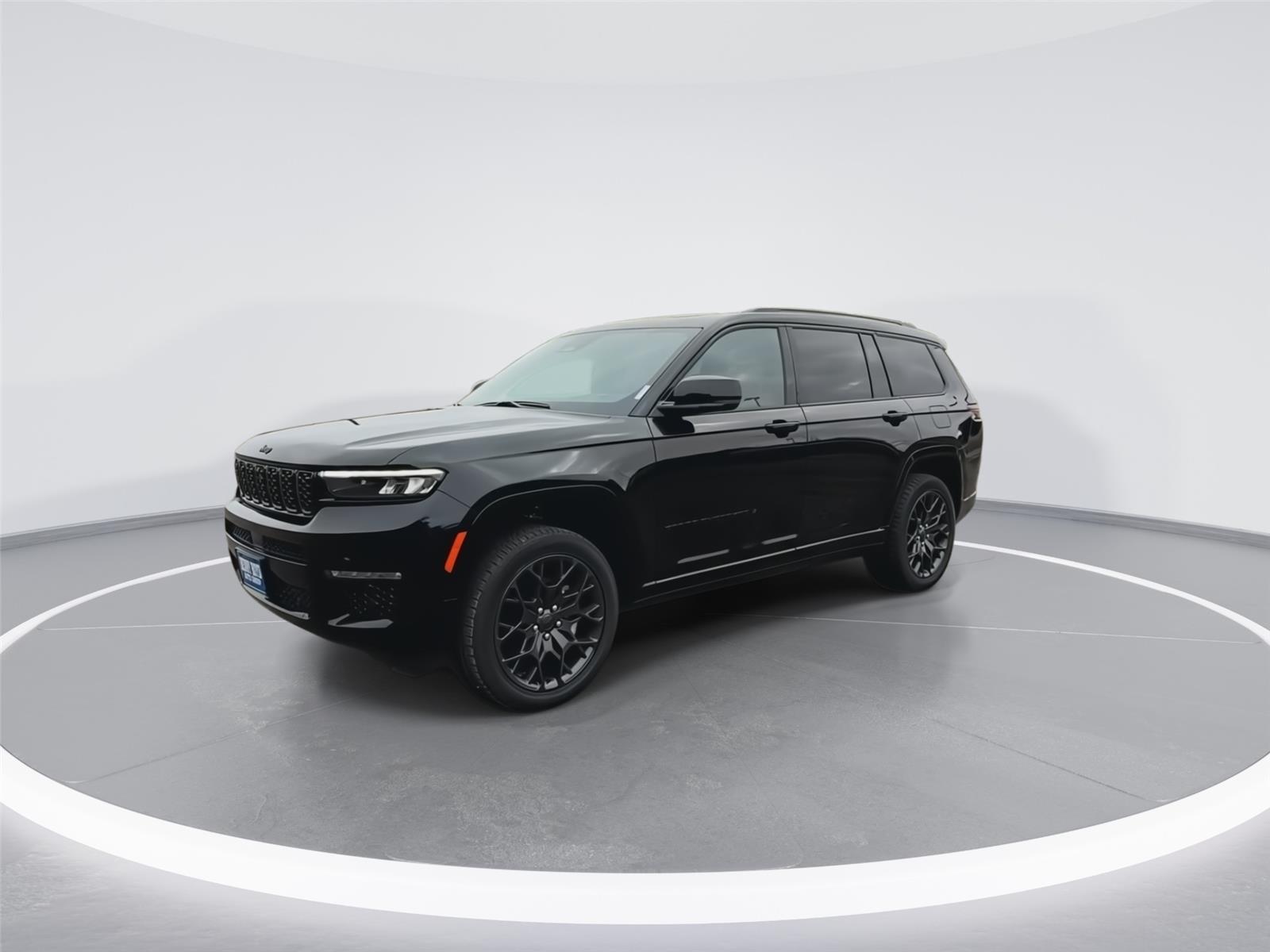 2025 Jeep Grand Cherokee L Summit photo 4