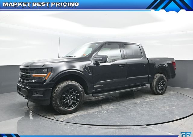 2025 Ford F-150 XLT's photo