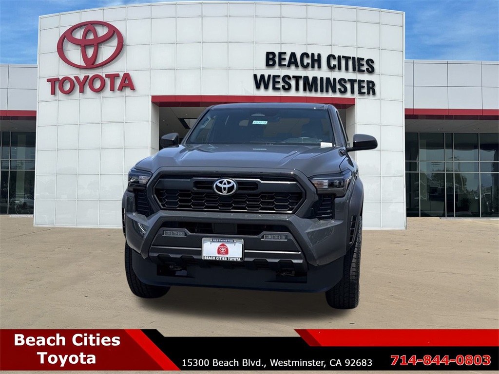 2025 Toyota Tacoma TRD 4x4 photo 3