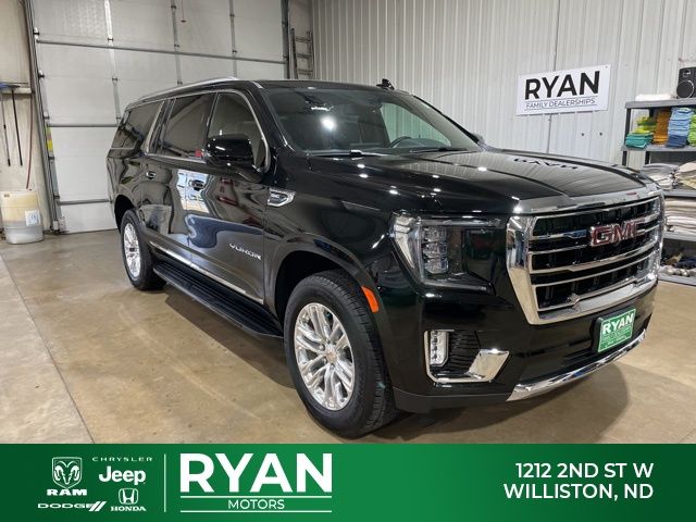 2024 GMC Yukon XL SLT's photo