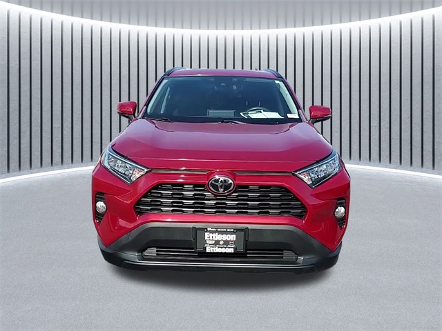 2021 Toyota RAV4 XLE photo 9