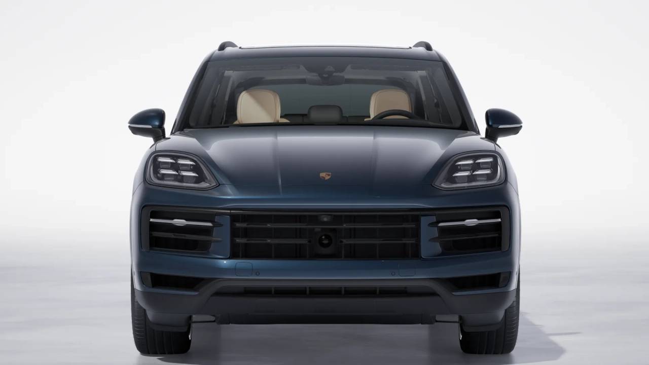 2026 Porsche Cayenne photo 9