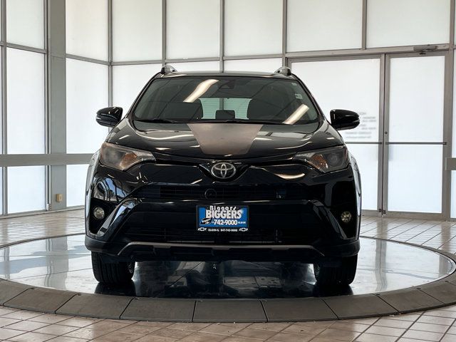 2018 Toyota RAV4 Adventure photo 2