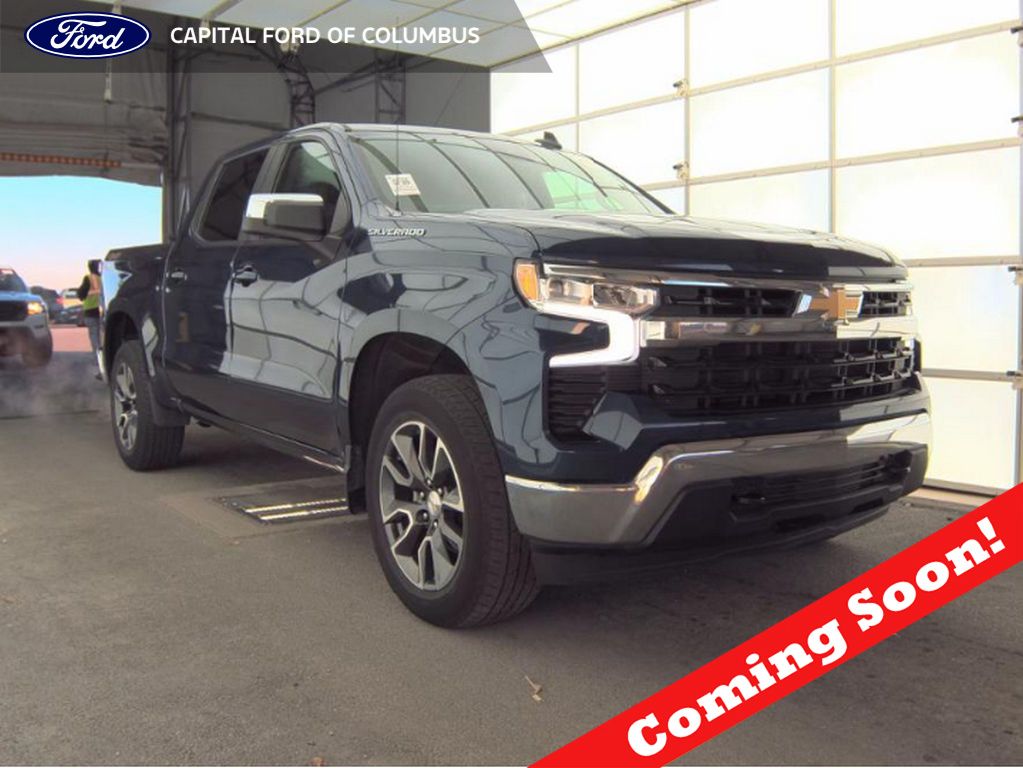 2022 Chevrolet Silverado 1500 LT's photo