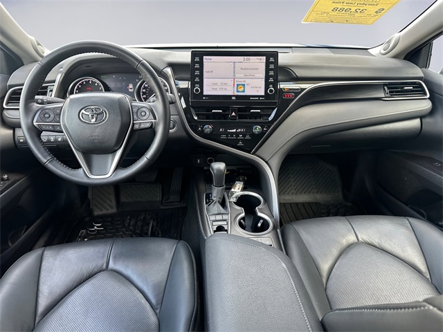 2024 Toyota Camry XLE photo 10