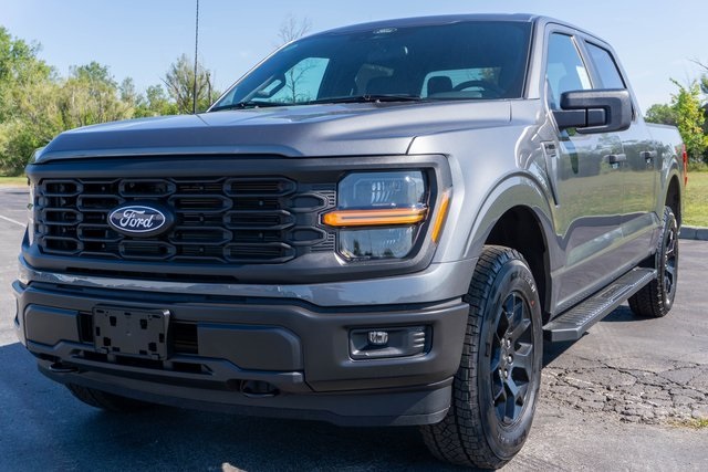 2025 Ford F-150 STX photo 2