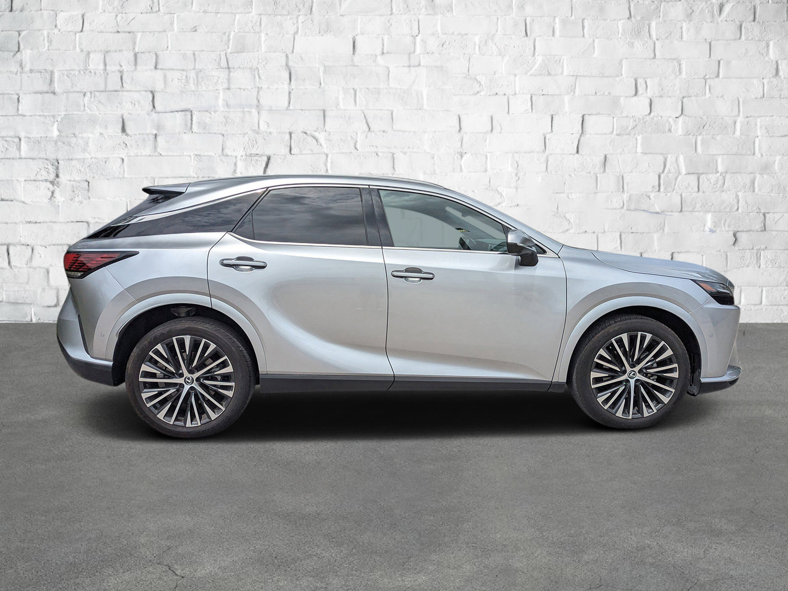 2024 Lexus RX 350 photo 3