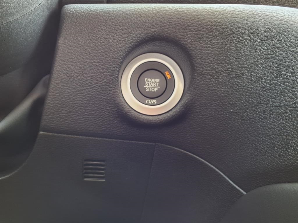 2026 Chrysler Pacifica Limited photo 19