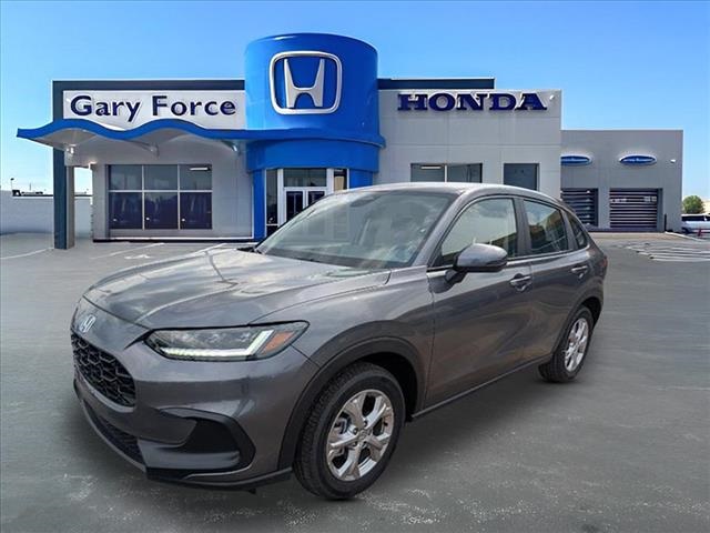 2025 Honda HR-V LX photo 3