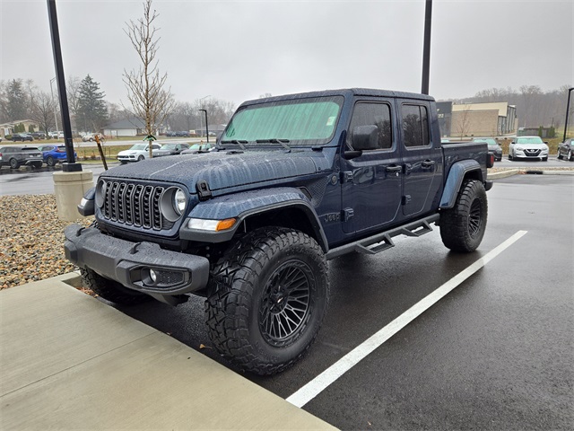 2025 Jeep Gladiator Sport photo 3