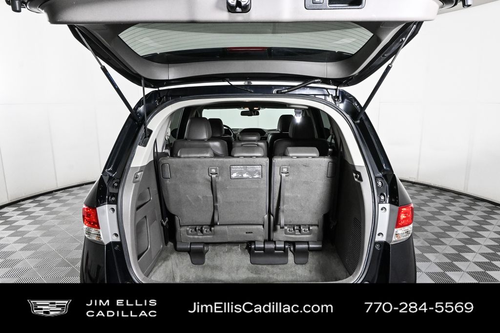 2016 Honda Odyssey EX-L photo 28