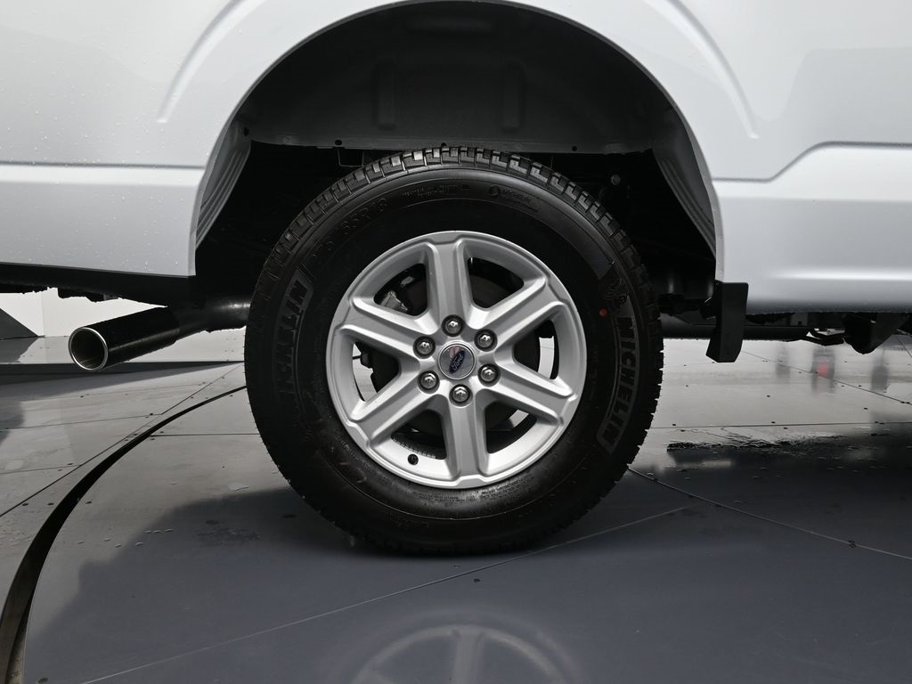 2025 Ford F-150 XLT photo 30